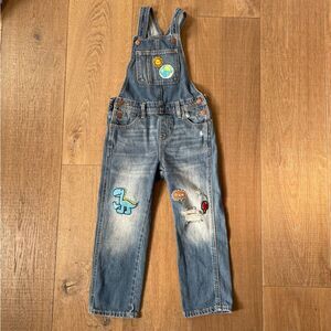Old Navy Blue Embroidered Jean Overalls Kids Unisex (S 6-7)